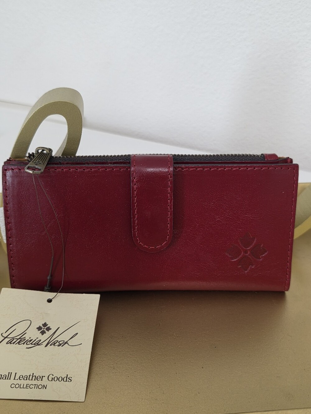 Patricia Nash Burgundy Leather Women's Wallet with Zip